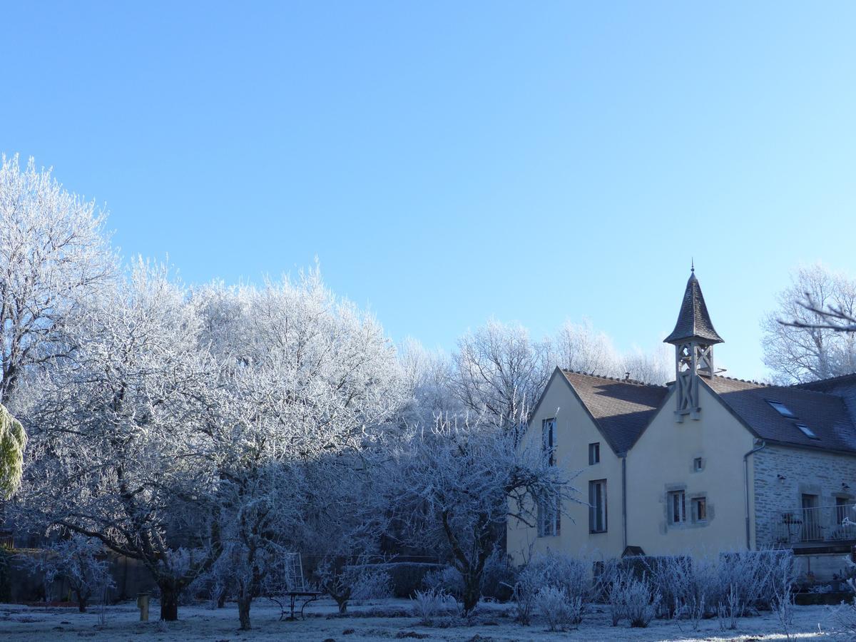 Val De La Nef Bed & Breakfast Joux-la-Ville Exterior photo