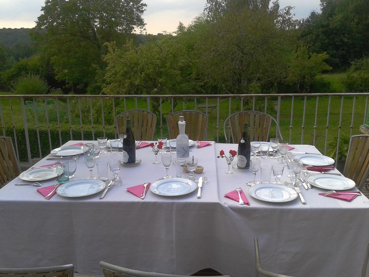 Val De La Nef Bed & Breakfast Joux-la-Ville Exterior photo